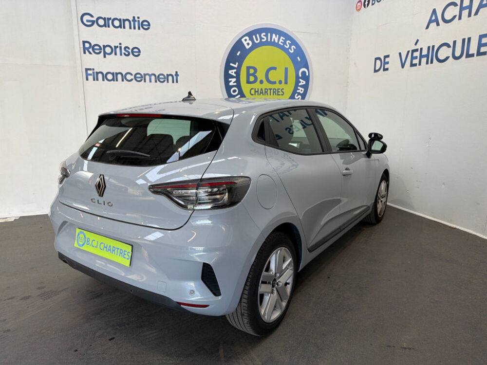 Clio V 1.5 BLUE DCI 100CH EVOLUTION 2024 occasion 28630 Nogent-le-Phaye