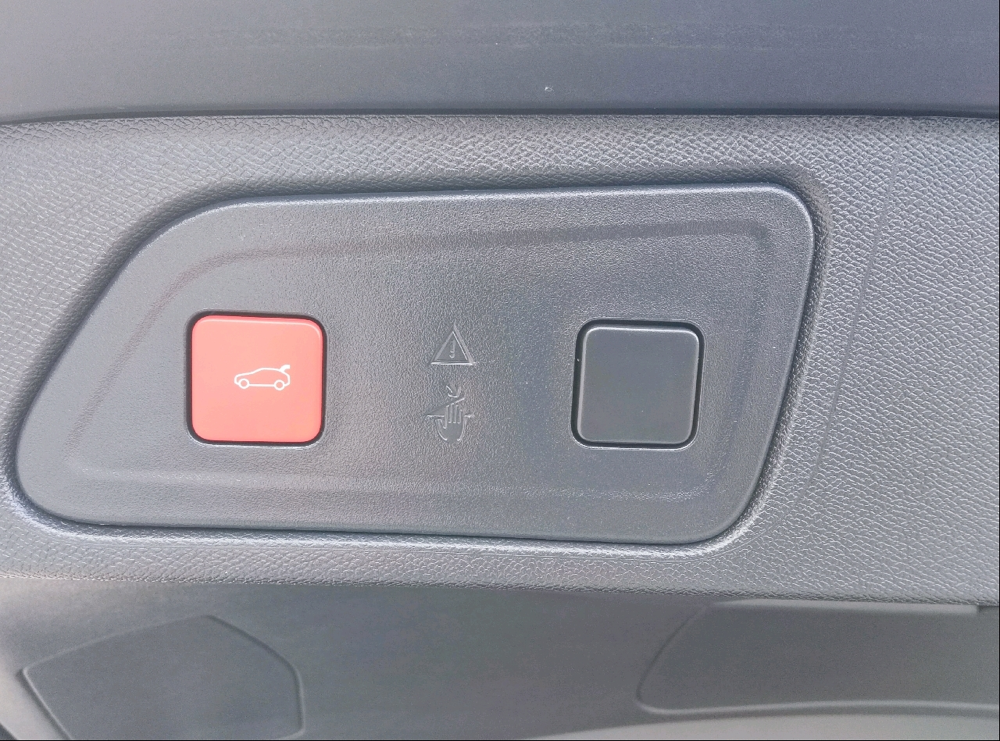 C5 aircross 1.5 BLUEHDI 130CH MAX BOITE AUTOMATIQUE 2024 occasion 14220 Thury-Harcourt
