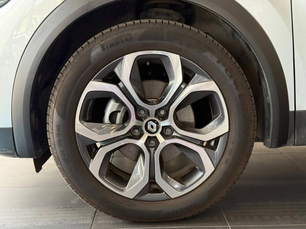 Captur 1.6 E-Tech hybride rechargeable 160ch Intens -21 2022 occasion 78860 ST NOM LA BRETECHE