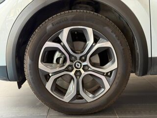 Captur 1.6 E-Tech hybride rechargeable 160ch Intens -21 2022 occasion 78860 ST NOM LA BRETECHE