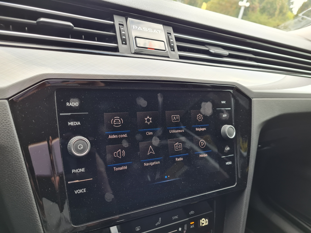 Passat 2.0 TDI EVO 150CH BUSINESS DSG7 8CV 2020 occasion 56530 Qu&eacute;ven