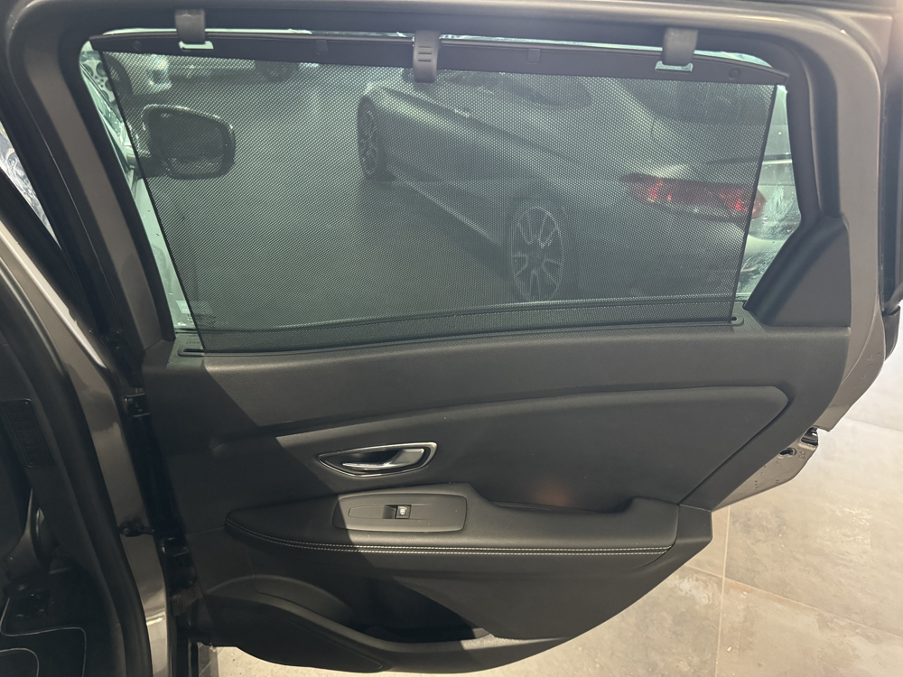 Scenic IV 1.3 TCE 140CH FAP BLACK EDITION EDC 2019 occasion 12000 RODEZ