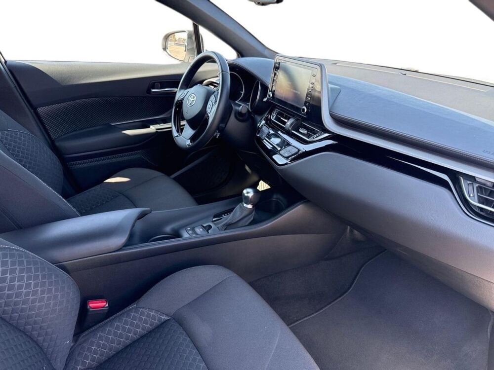 C-HR 1.8 Hybride 122ch Dynamic Ultimate E-CVT 2023 occasion 84120 Pertuis