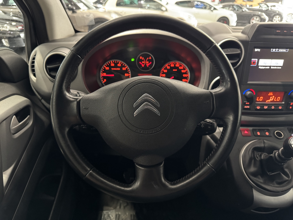 Berlingo BLUEHDI 100CH PREMIERE MAIN 2017 occasion 12000 RODEZ