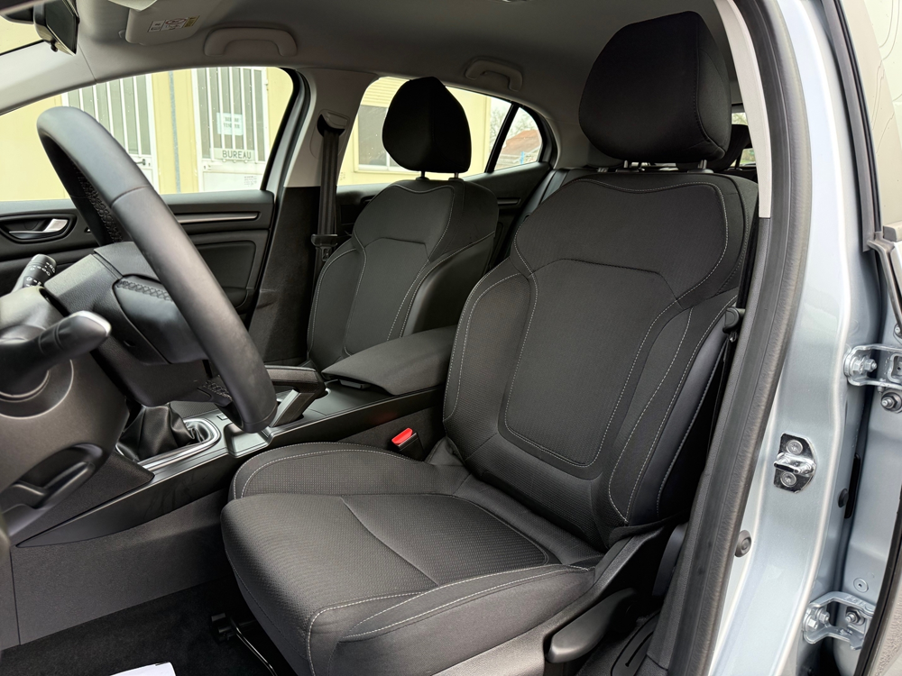 Megane IV 1.5 BLUE DCI 115CH BUSINESS -21N 2022 occasion 70210 Montdor&eacute;