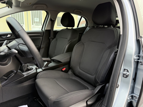 Megane IV 1.5 BLUE DCI 115CH BUSINESS -21N 2022 occasion 70210 Montdor&eacute;