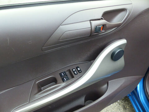 IQ 68 VVT-I &sup2; MULTIDRIVE 2010 occasion 77144 Mont&eacute;vrain