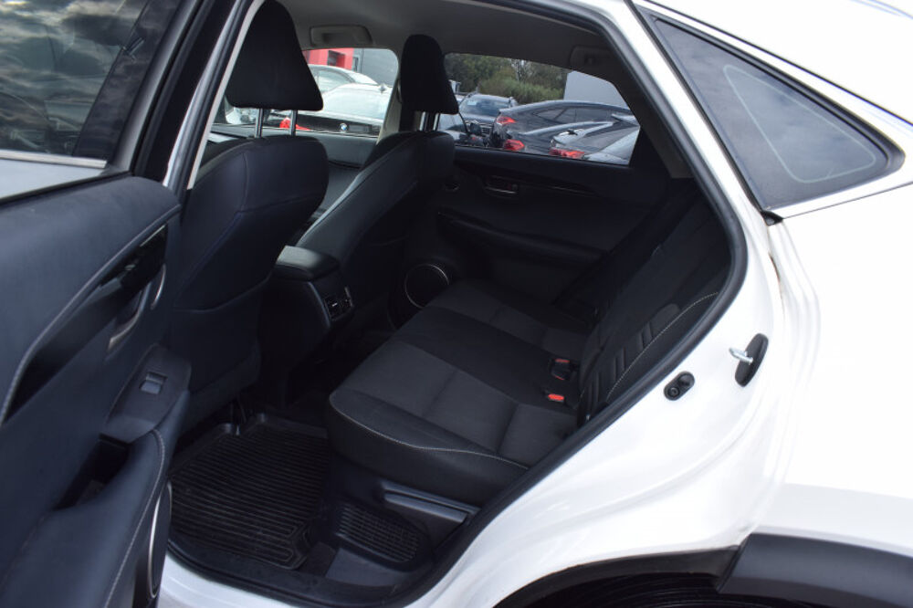 NX 300H 4WD PACK BUSINESS 2015 occasion 34740 Vendargues