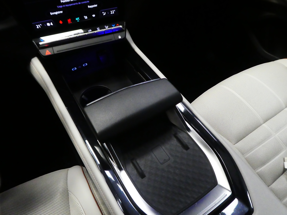 Espace 1.2 E-TECH FULL HYBRID 200CH ICONIC 2023 occasion 77100 Nanteuil-l&egrave;s-Meaux