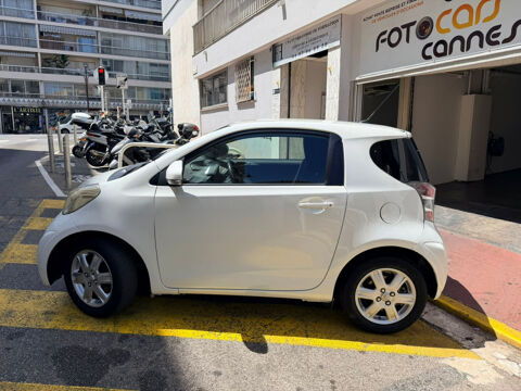 IQ 68 VVT-I 2009 occasion 06400 Cannes