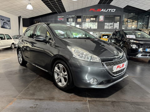 208 1.6 E-HD I115 CV ALLURE 5P 86 000 KM PLBA AUTO 2012 occasion 12000 RODEZ