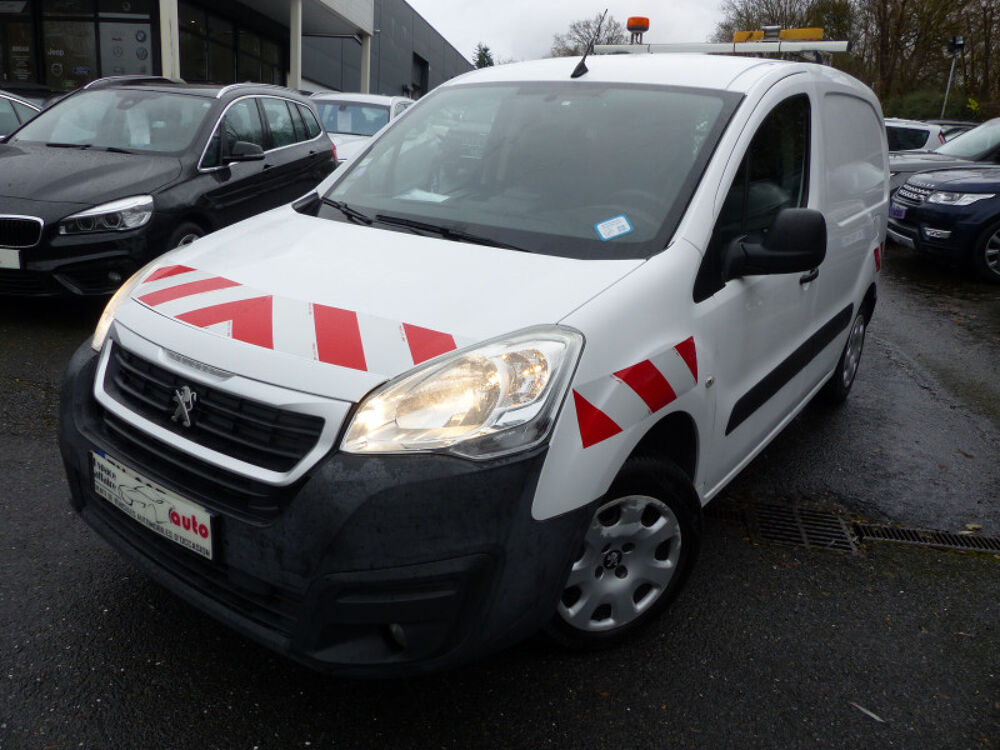 Partner STANDARD 1.6 VTI 98CH PREMIUM PACK 2018 occasion 77144 Mont&eacute;vrain