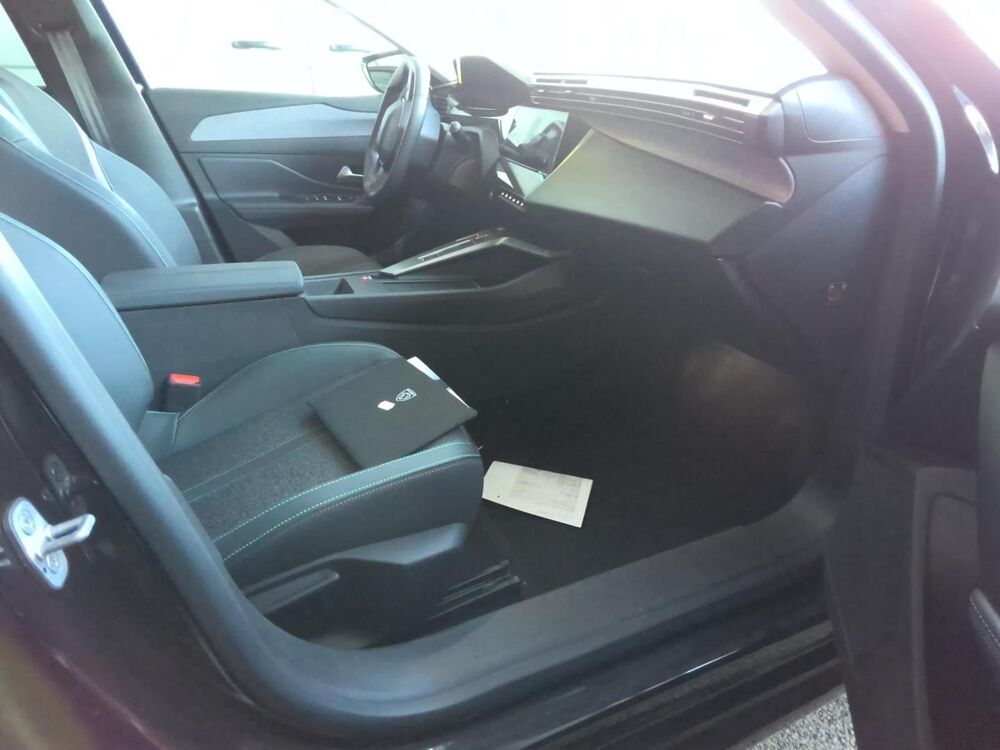 308 1.2 Hybrid 145ch Allure e-DCS6 / CAMERA 360 / PACK ACCESS 2025 occasion 82000 Montauban