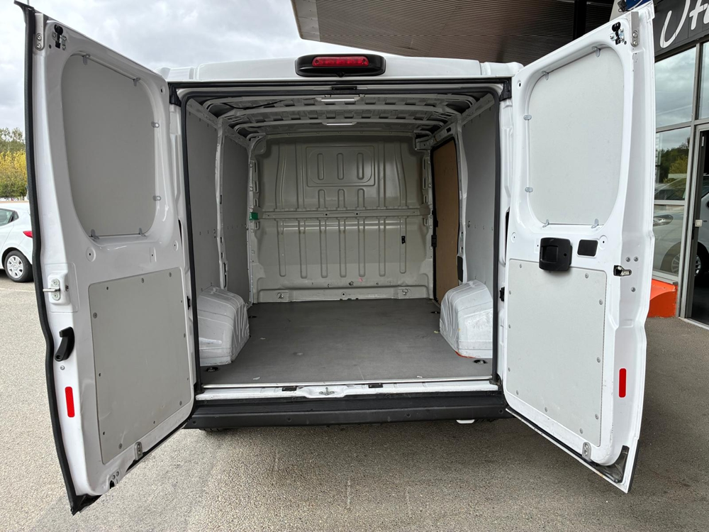 Boxer 330 L1H1 2.2 BLUEHDI S&S 120CH ASPHALT 2021 occasion 28630 Nogent-le-Phaye