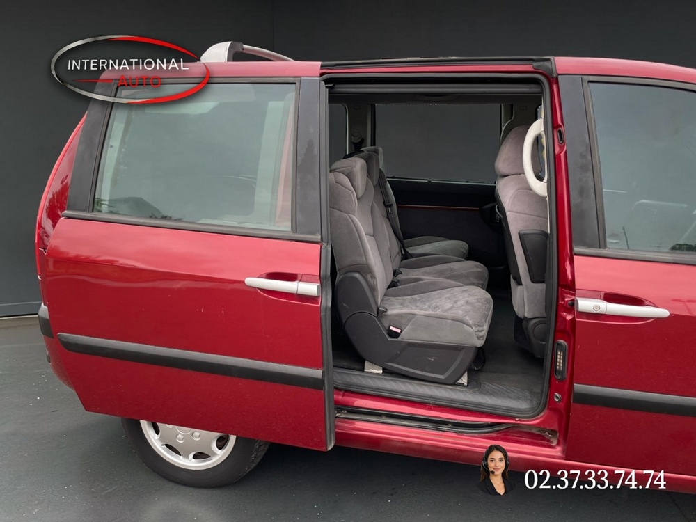 C8 2.0 HDI110 16V 7PL 2006 occasion 28700 Auneau