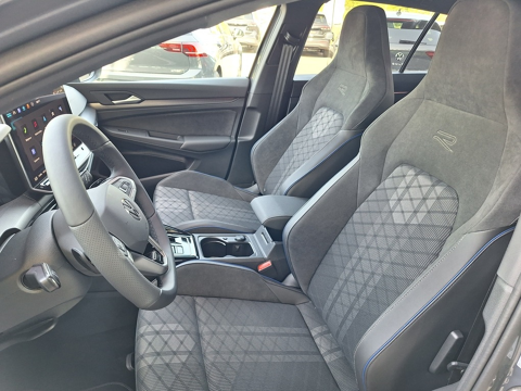 Golf 1.5 ETSI EVO2 116CH R-LINE EDITION DSG7 2026 occasion 82370 Campsas