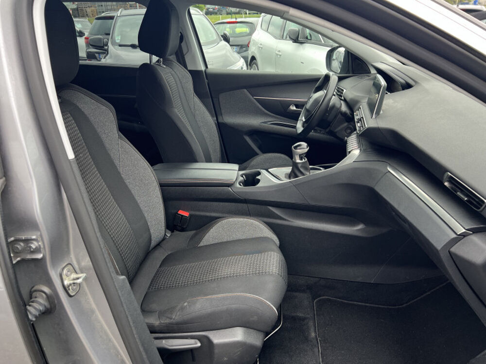 5008 1.5 BLUEHDI 130CH E6.C ACTIVE BUSINESS S&S 6CV 2019 occasion 29200 Brest