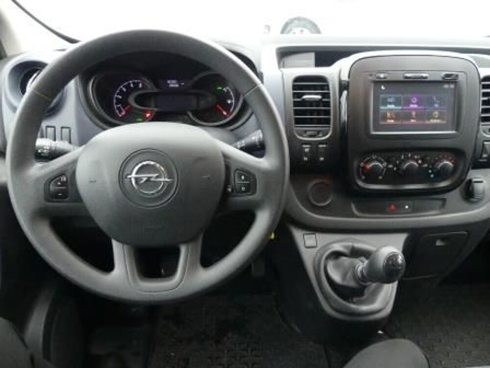 Vivaro 18166&curren; HT1L6 CDTI 120 K2900 L2H1 PACK CLIM + START/STOP E6D- 2019 occasion 44290 Conquereuil