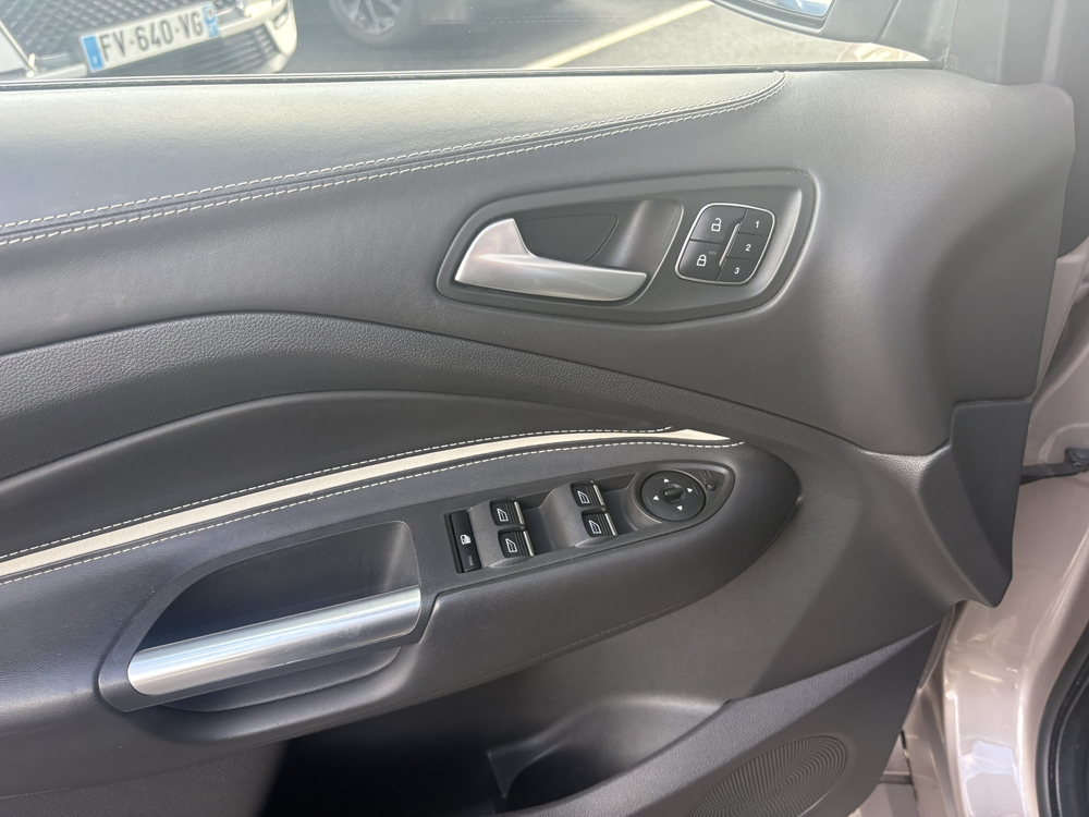 Kuga 2.0 TDCI 150CH STOP&START VIGNALE 4X2 2018 occasion 87270 COUZEIX