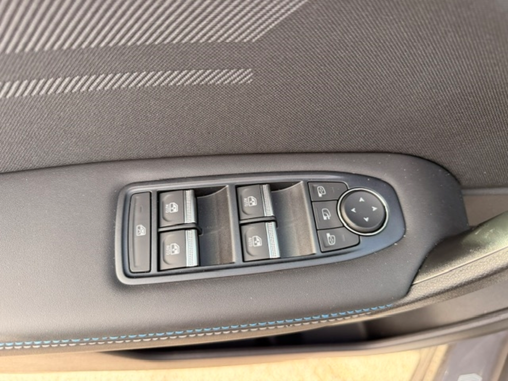 Symbioz 1.8 E-TECH FULL HYBRID 160CH ESPRIT ALPINE 2026 occasion 16400 Puymoyen