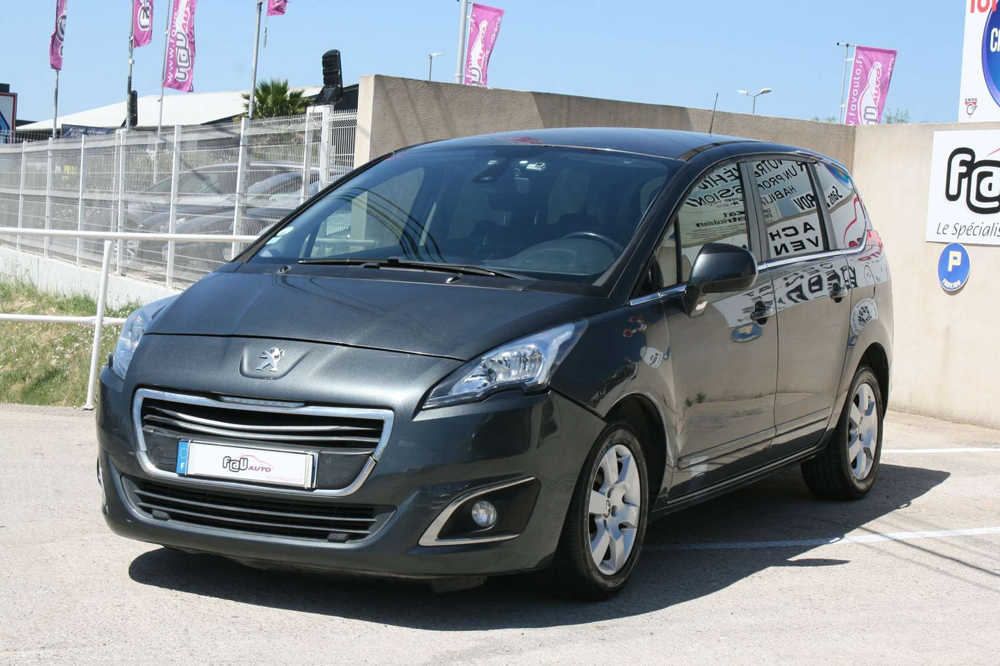 5008 1.6 E-HDI 115CH FAP BUSINESS PACK ETG6 2015 occasion 30600 Vestric-et-Candiac