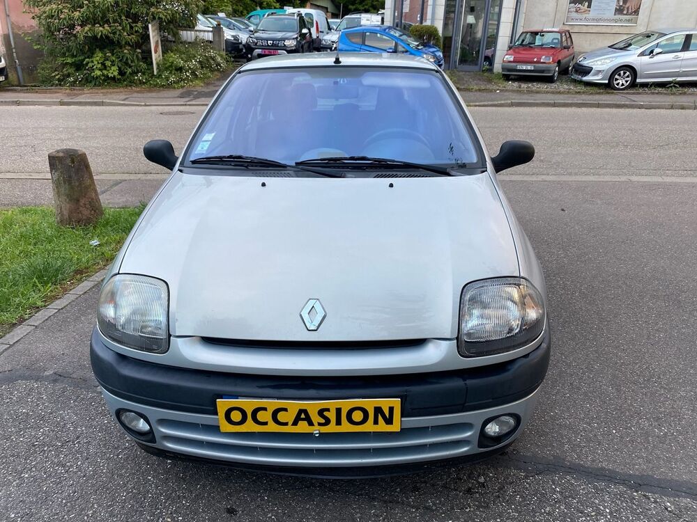 Clio II 1.2 (1149) 58CH RTA 5P 1999 occasion 67330 Bouxwiller
