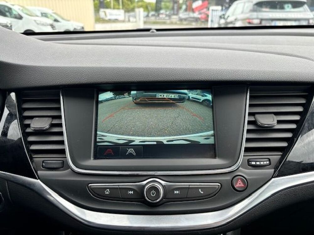Astra 1.2 TURBO 110CH ELEGANCE BUSINESS 2021 occasion 16400 Puymoyen
