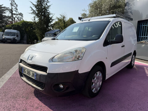 Annonce voiture Peugeot Partner 8400 €