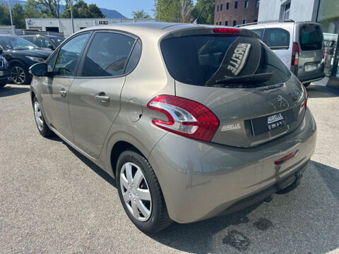 208 1.2 PURETECH STYLE 5P 2014 occasion 38130 ECHIROLLES