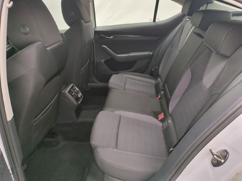 Octavia 2.0 TDI 150CH BUSINESS DSG7 EURO6D-AP 2022 occasion 38070 Saint-Quentin-Fallavier