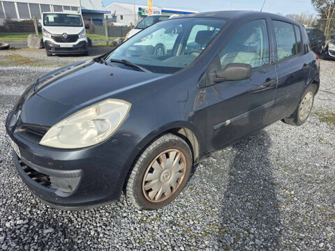 Renault Clio III 1.5 DCI 85CH EXPRESSION 5P 2007 occasion Serres-Castet 64121