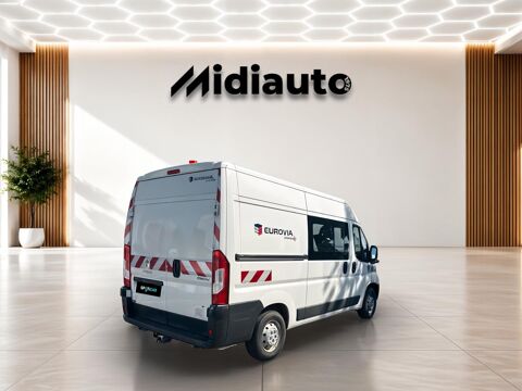 Boxer 335 L2H2 2.2 BlueHDi S&S 140ch Vitr&eacute; Cabine approfondie 7 pl 2022 occasion 28500 Vernouillet