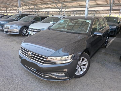 Annonce voiture Volkswagen Passat 19890 €