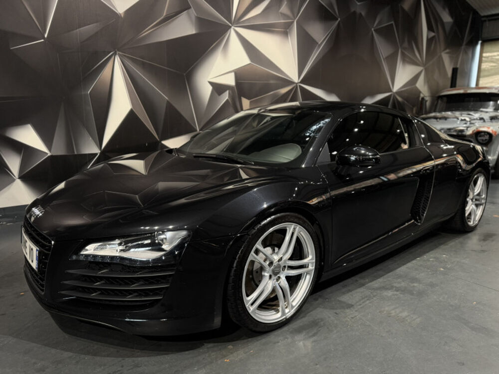 R8 4.2 V8 FSI 420CH R TRONIC 6 2009 occasion 63170 Aubi&egrave;re