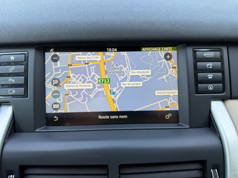 Discovery 2.0 TD4 180CH AWD SE BVA / TOIT PANO / 153MKM 2016 occasion 38130 ECHIROLLES