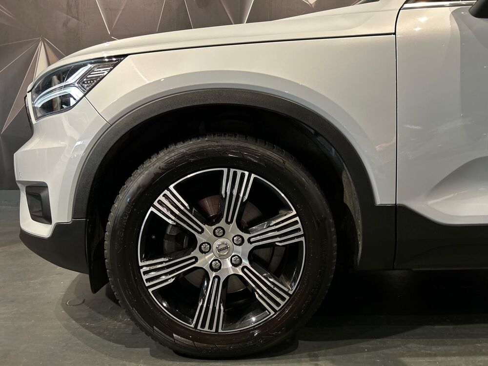 XC40 D3 ADBLUE AWD 150CH INSCRIPTION GEARTRONIC 8 2019 occasion 63170 Aubi&egrave;re