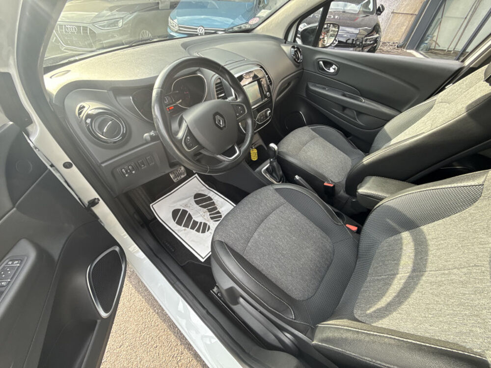 Captur 1.3 TCE 150CH FAP INTENS EDC 2019 occasion 31140 Aucamville