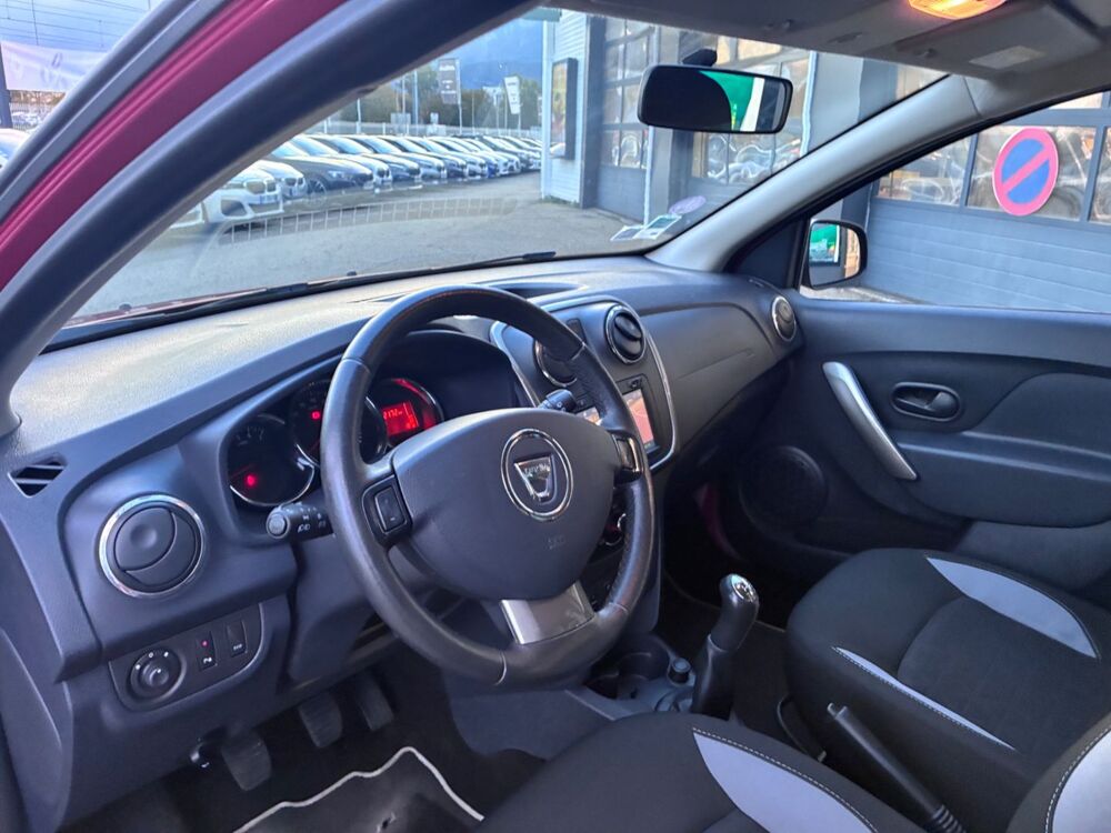 Sandero 0.9 TCE 90CH STEPWAY PRESTIGE EURO6 2016 occasion 38130 ECHIROLLES