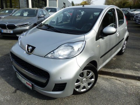 Peugeot 107 1.0 12V TRENDY 2-TRONIC 5P 2010 occasion Mont&eacute;vrain 77144