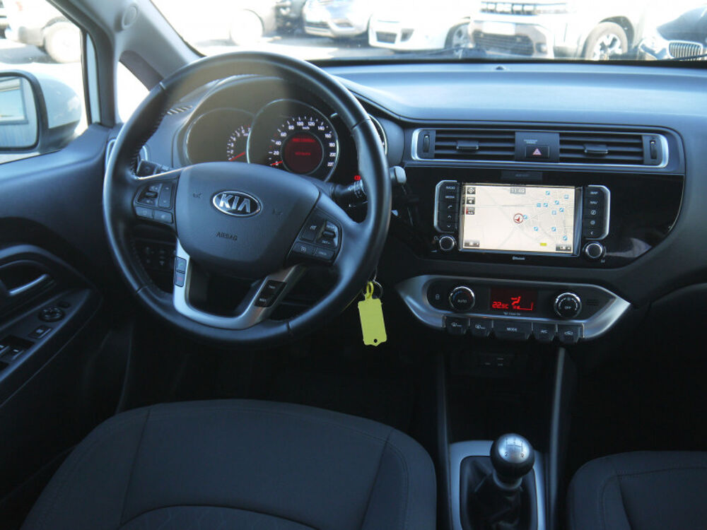 Rio 1.2 85CH 5 PORTES GPS / DISTRIBUTION A CHAINE 2016 occasion 38260 La C&ocirc;te-Saint-Andr&eacute;