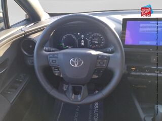 C-HR 2.0 Hybride 200ch Design NG23 2024 occasion 25000 Besan&ccedil;on