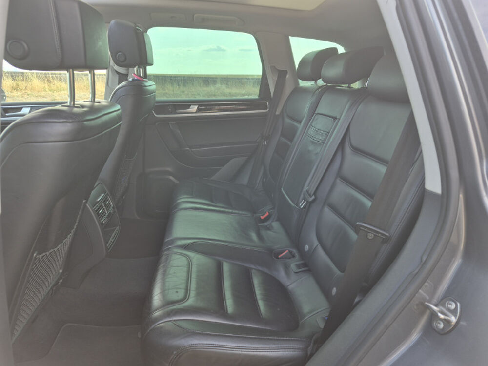 Touareg 3.0 V6 TDI 245CH BLUEMOTION FAP CARAT 4MOTION TIPTRONIC 2012 occasion 95420 MAGNY EN VEXIN