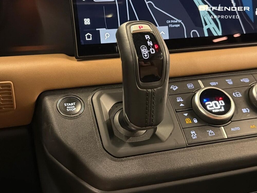 Defender 110 2.0 P300e X-Dynamic HSE 2024 occasion 78560 LE PORT MARLY