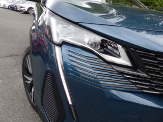 3008 1.2 PURETECH 130CH S&S GT PACK EAT8 2022 occasion 77144 Mont&eacute;vrain