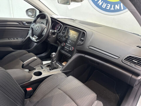 Megane IV 1.5 BLUE DCI 115CH BUSINESS - 20 2020 occasion 28630 Nogent-le-Phaye