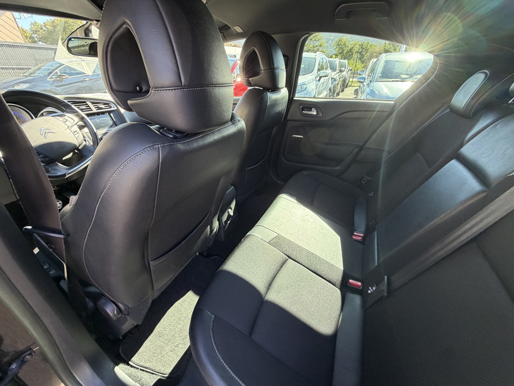 DS4 1.6 E-HDI115 AIRDREAM SO CHIC ETG6 2014 occasion 88200 Saint-Nabord