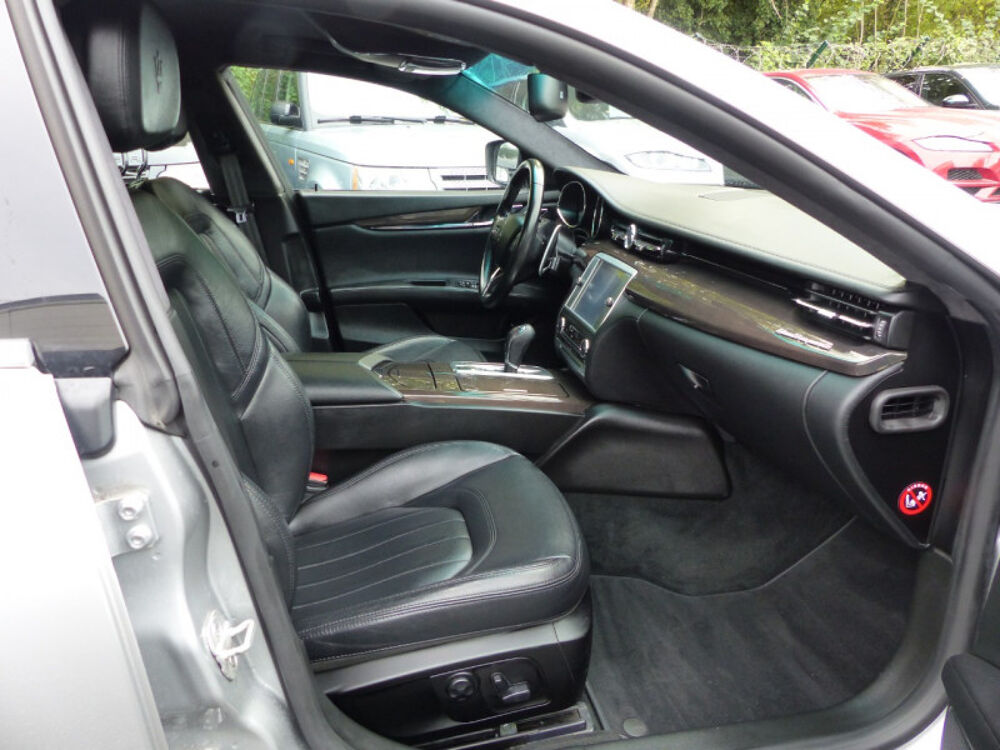 Quattroporte 3.0 V6 410CH S Q4 2014 occasion 77144 Mont&eacute;vrain