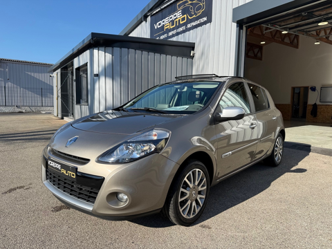 Renault clio iii 1.2 TCE 100CH INITIALE 5P / TOIT OUVRANT