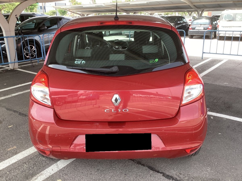 Clio III III 1.2 16V 75CH EXPRESS CLIM 5P 2010 occasion 38150 Salaise-sur-Sanne