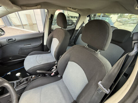 206 1.4 HDI XT PREMIUM 5P (clim) 2004 occasion 31140 Aucamville